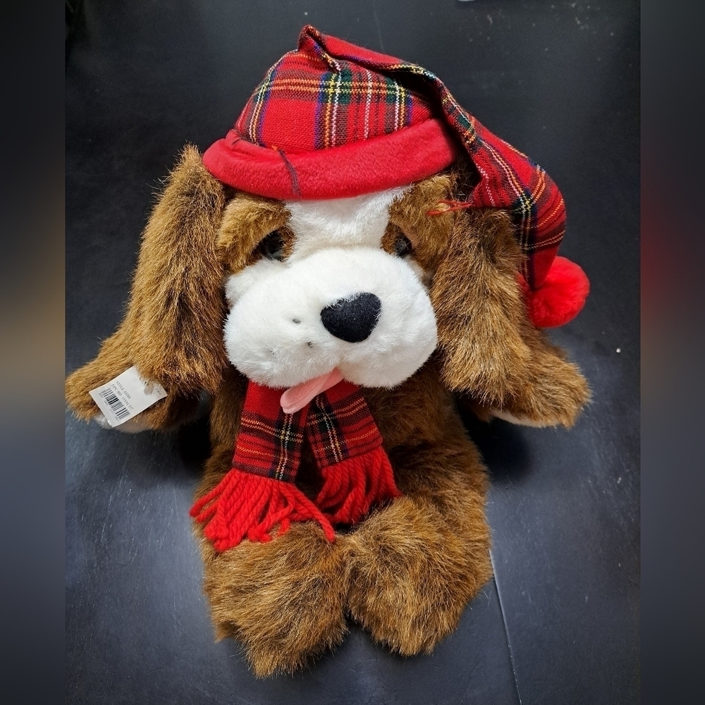 NWT 1995 Vintage Digby St. Bernard Plush Animal